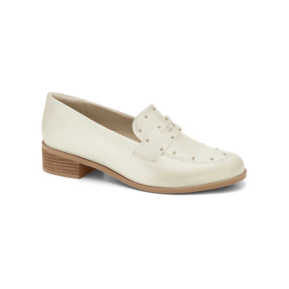 Mocasin Emily