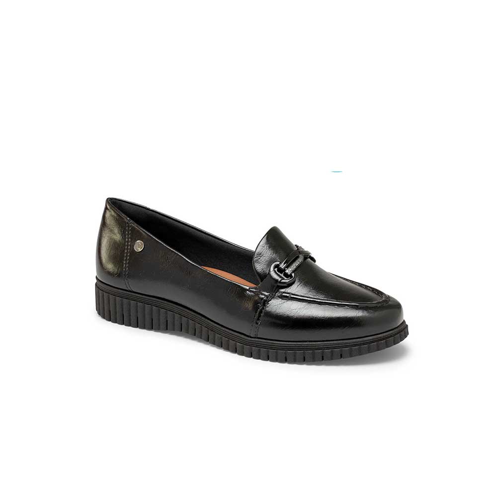 Mocasin berniz