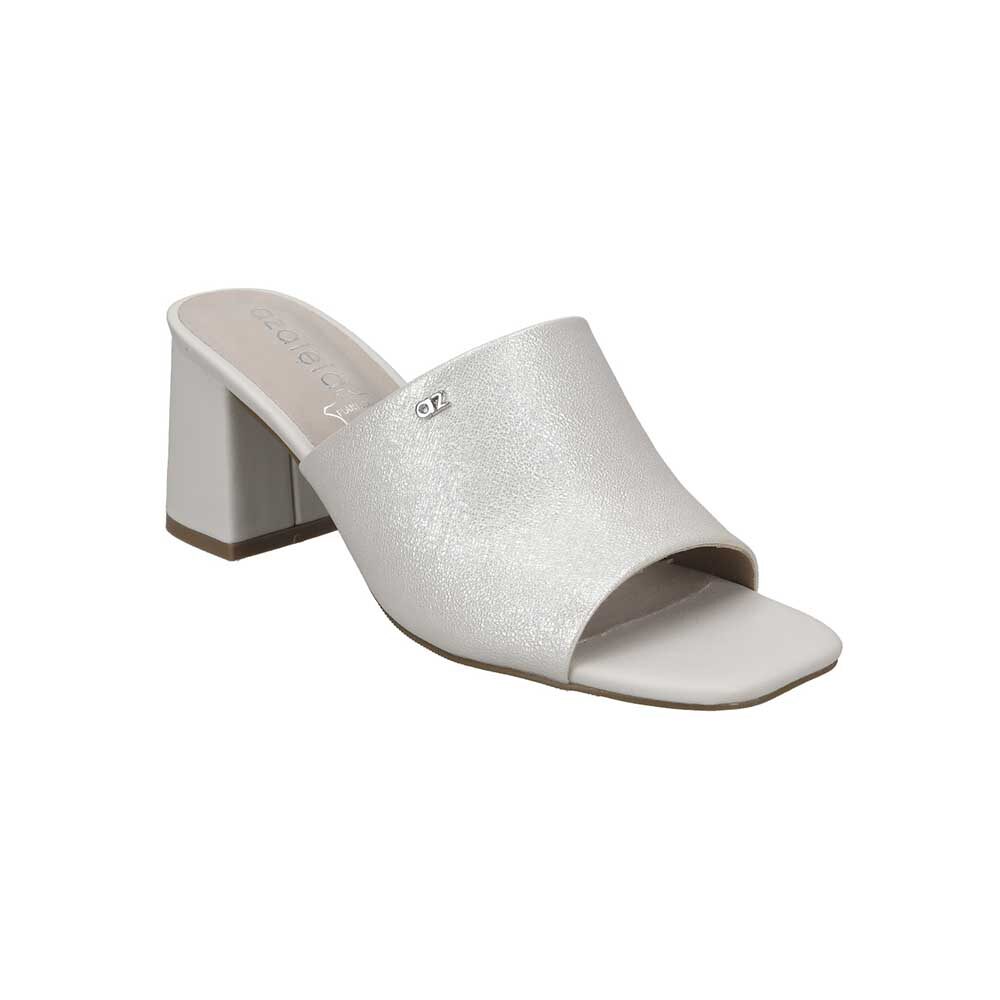 Azaleia block heel “Regina”